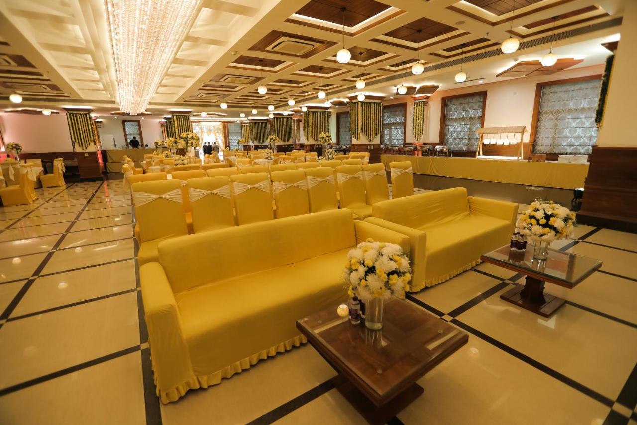 Hotel Saffron Leaf Dehradun Luaran gambar
