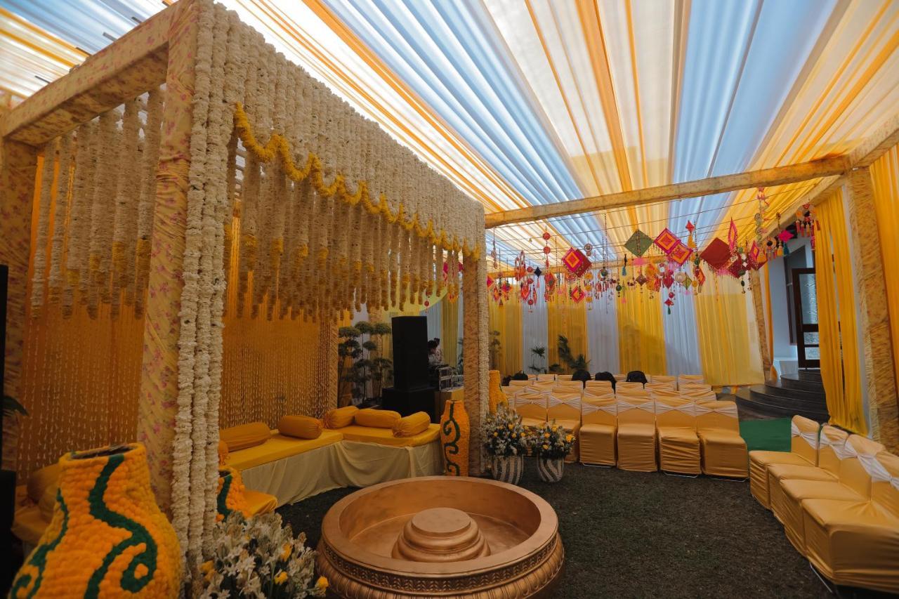 Hotel Saffron Leaf Dehradun Luaran gambar
