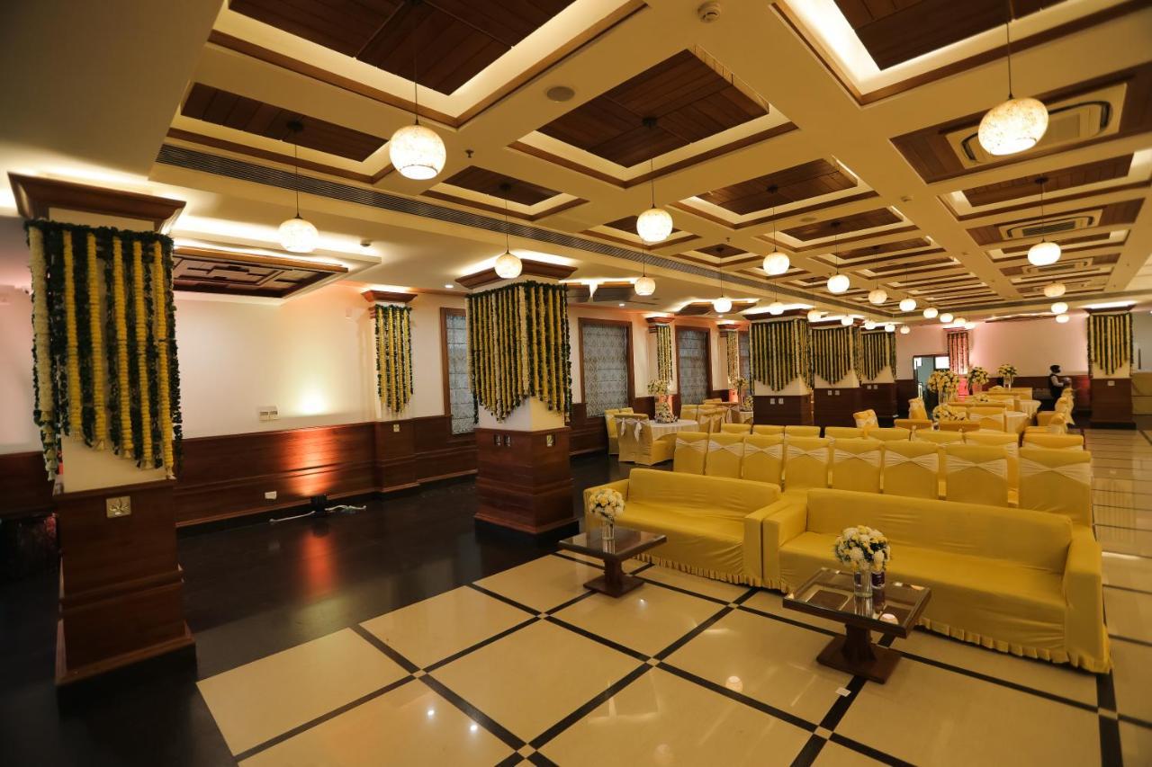 Hotel Saffron Leaf Dehradun Luaran gambar