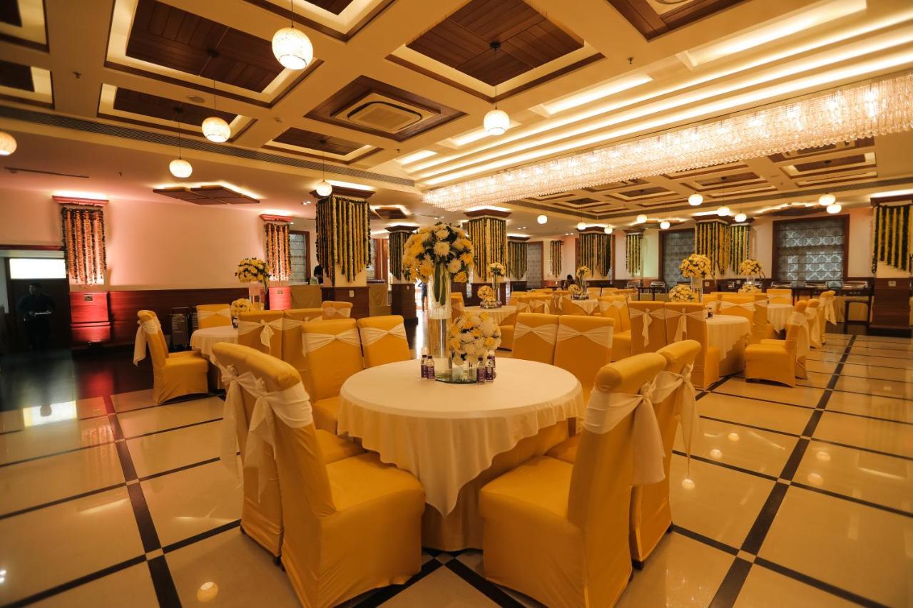 Hotel Saffron Leaf Dehradun Luaran gambar